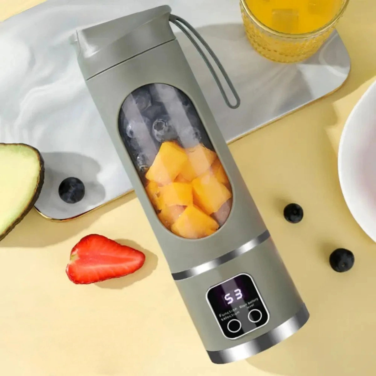 Bärbar mixer för shakes och smoothies - 450 ml - uppladningsbar